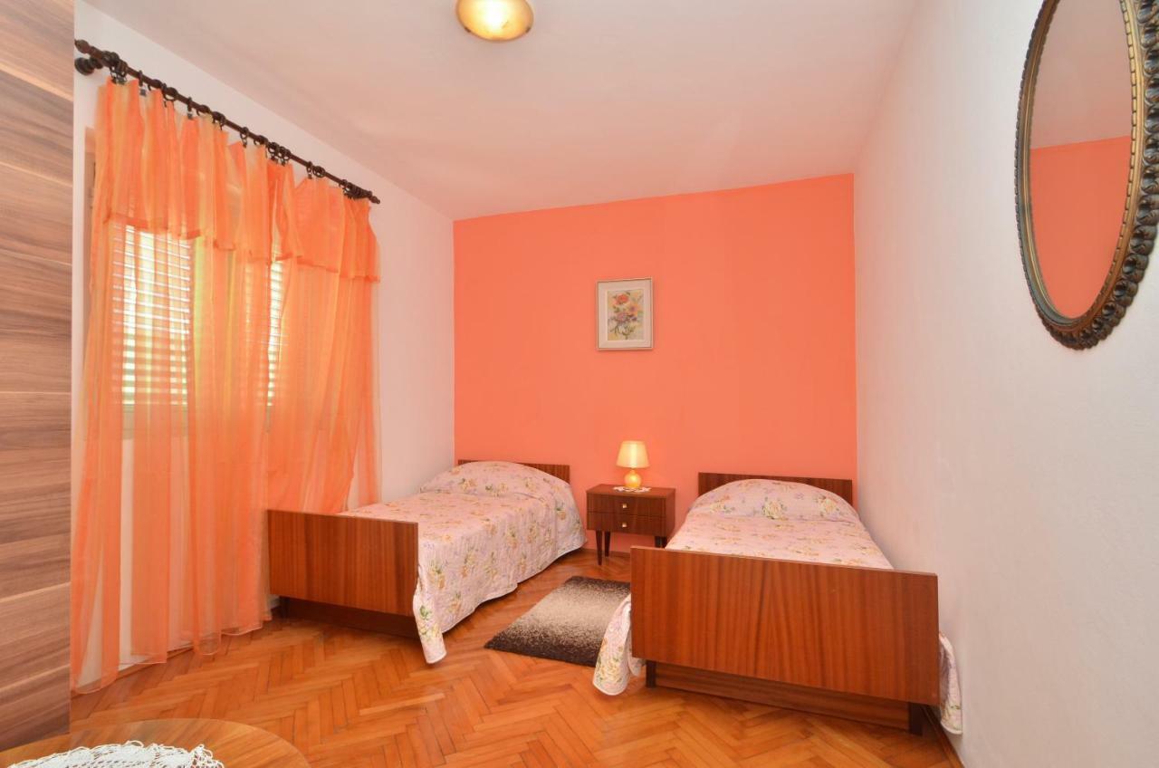 Apartments Daniela Завалатица Экстерьер фото