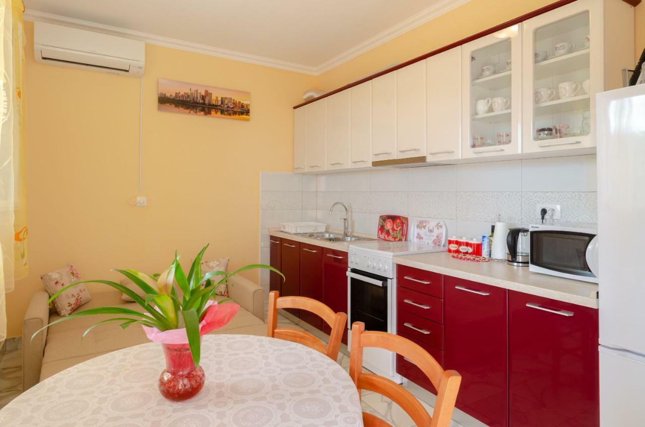 Apartments Daniela Завалатица Экстерьер фото
